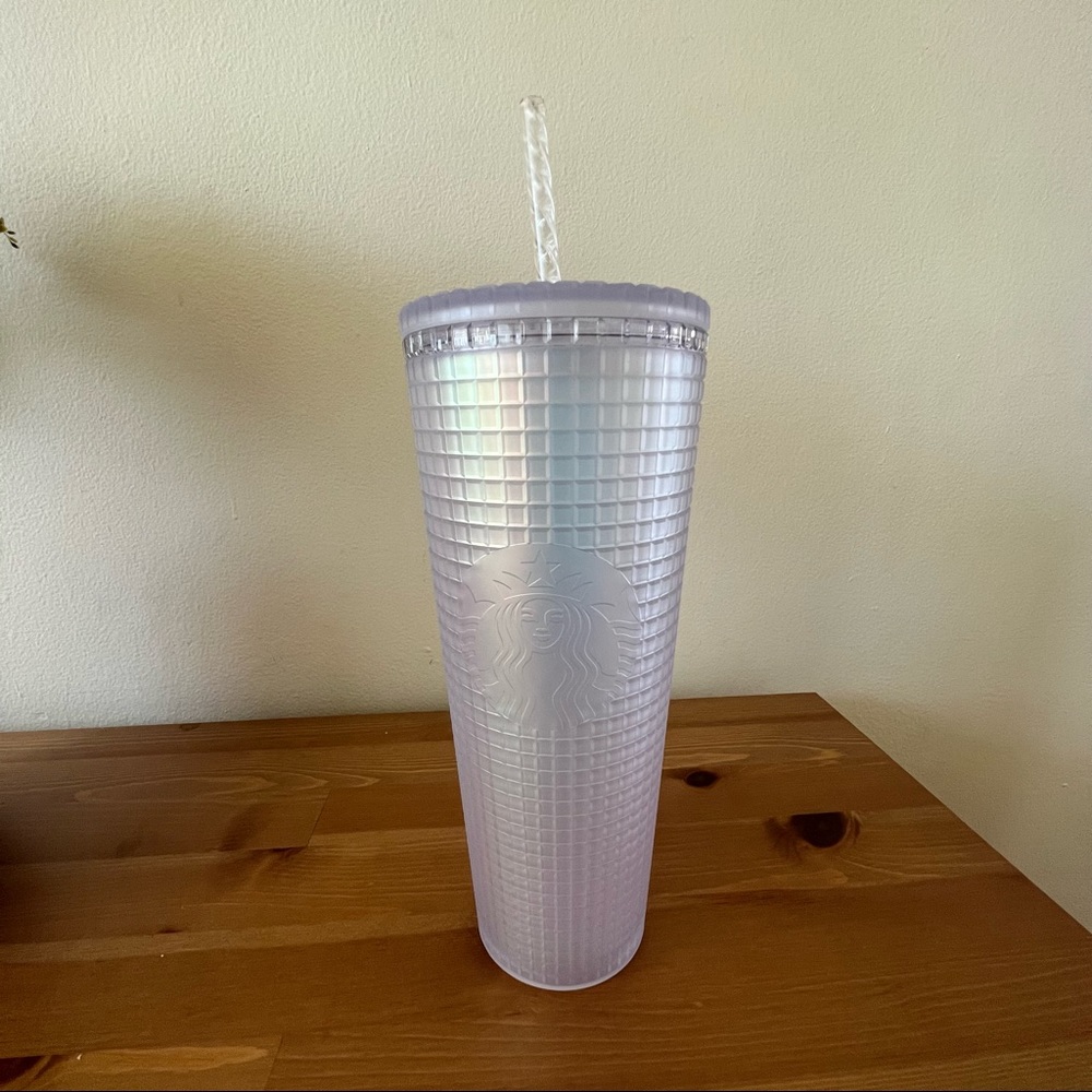 NWT Starbucks 2022 Iridescent Unicorn White Grid Venti 24oz Tumbler ✨